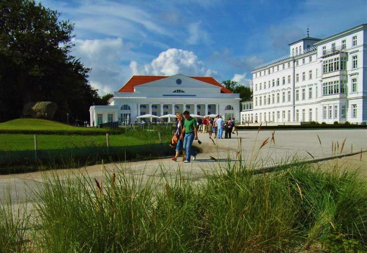 Ostsee Hotel-Pension An Der Lindenallee Bad Doberan Buitenkant foto